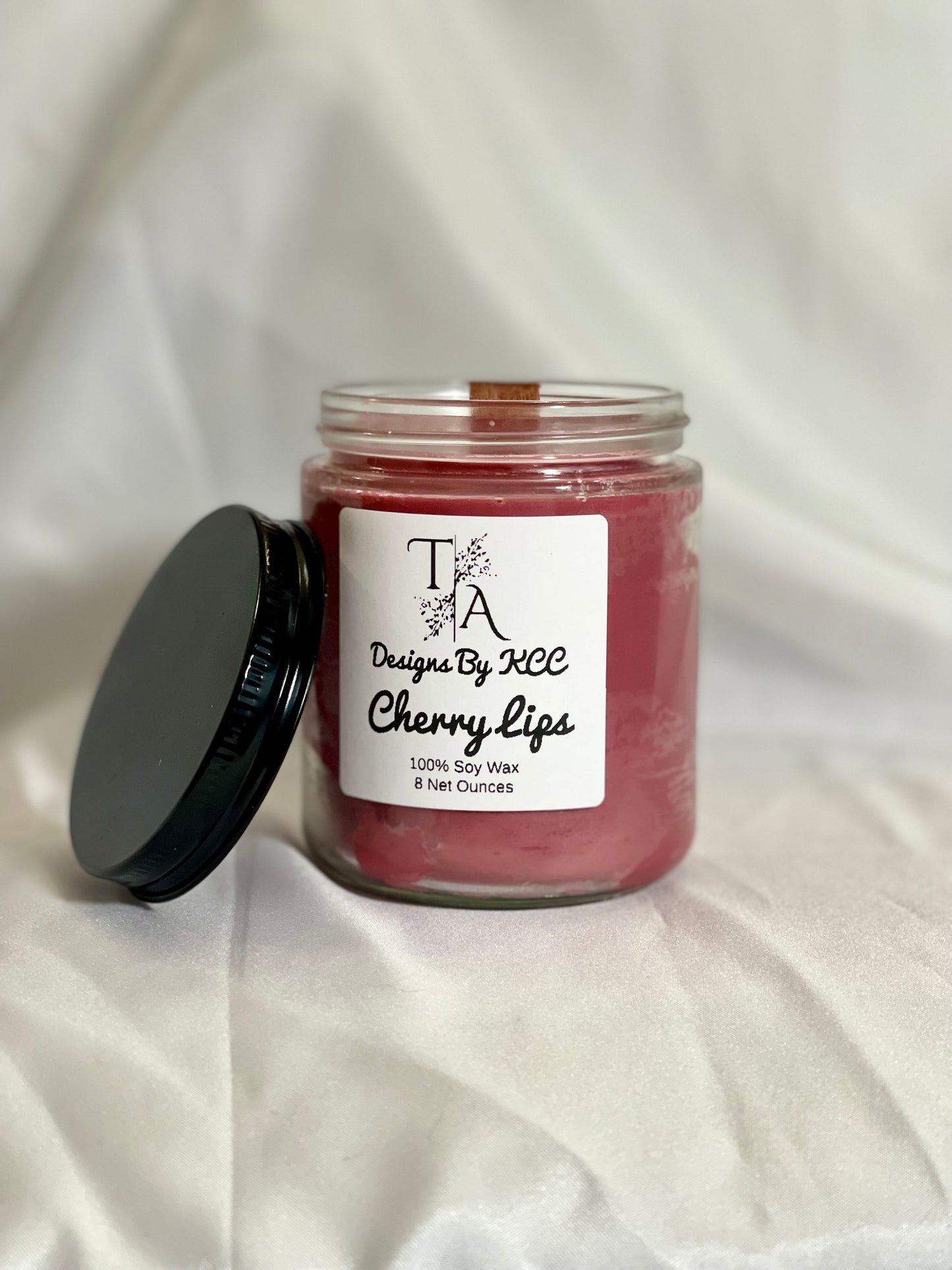 Cherry Lips 8oz Woodwick Candle