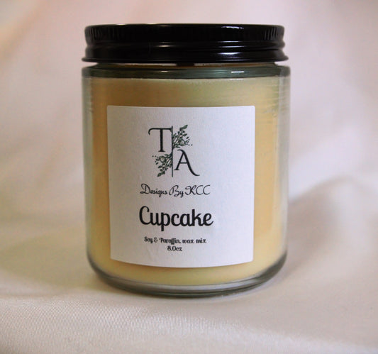 Cupcake 8 Ounce Woodwick Candle