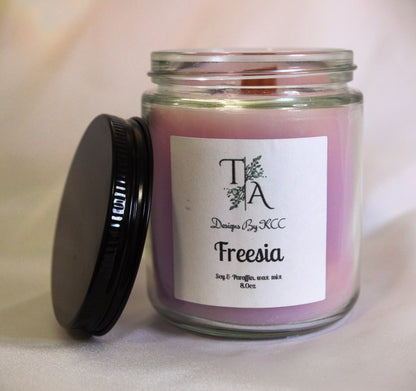 Freesia 8 Ounce Woodwick Candle